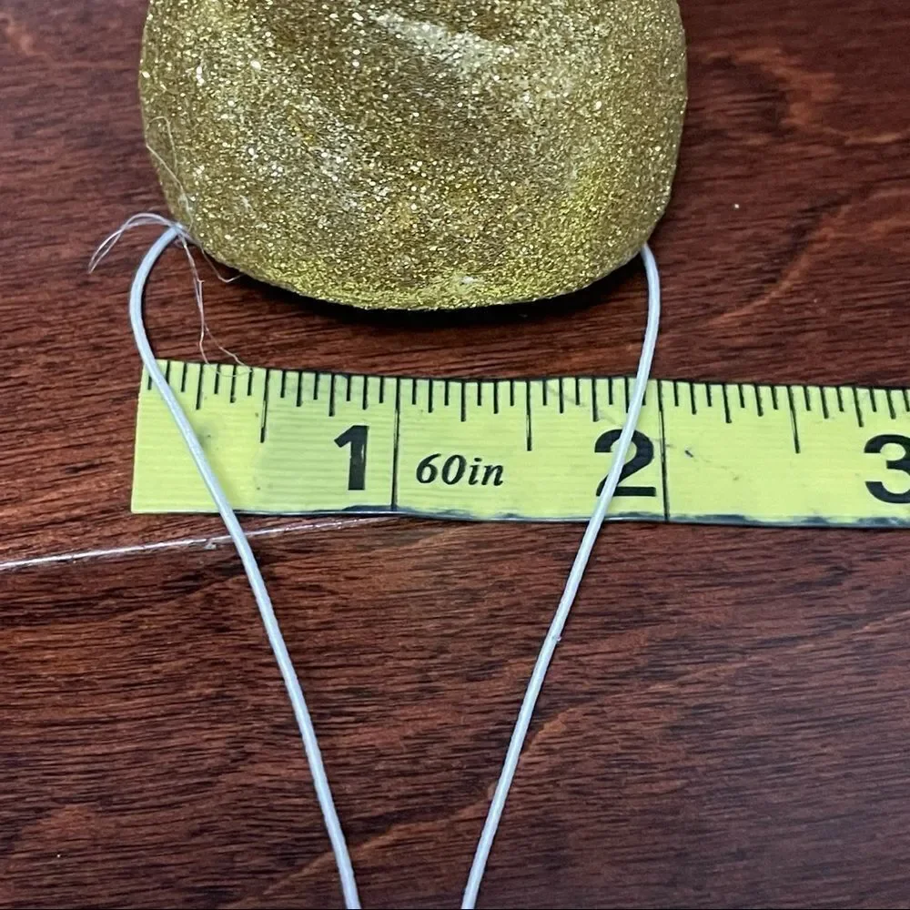N/A child’s glitter